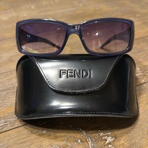 Women’s Fendi Sunglasses FS300 513
